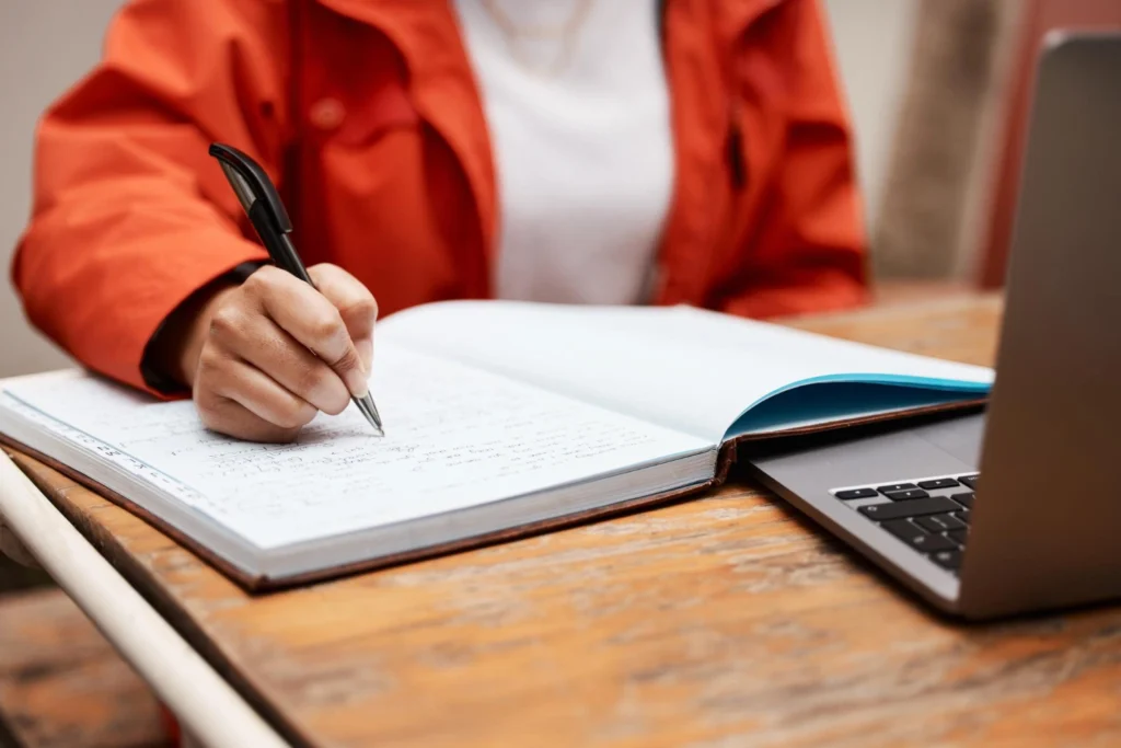 Choose A Scholarship Essay Format That Fits The Prompt