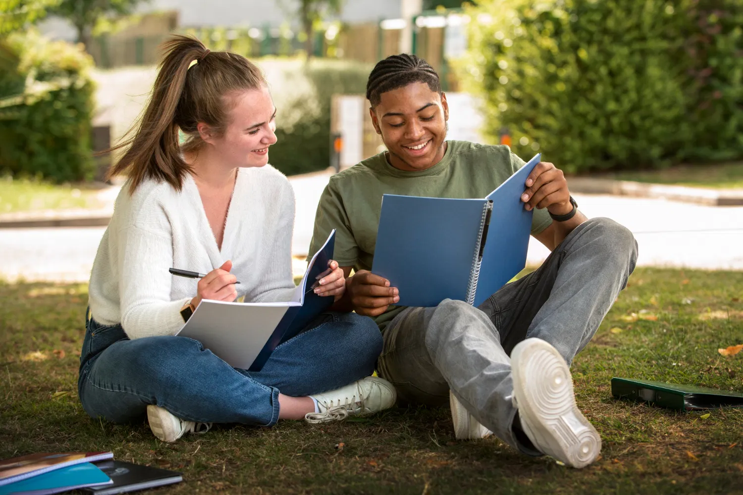how to pay for college