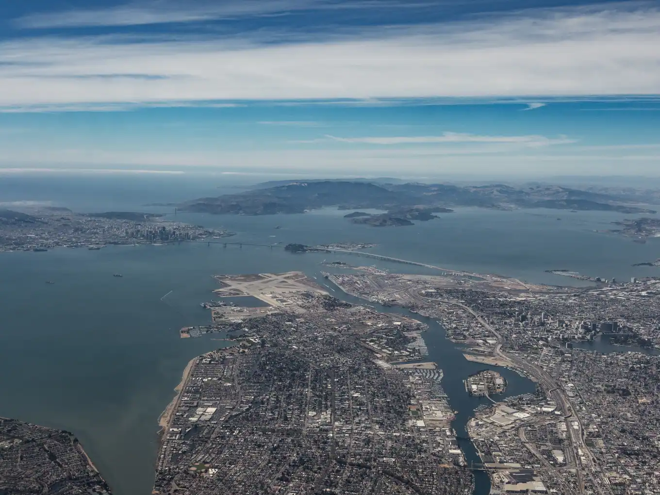 Aerial view of Oakland and the San Francisco Bay Area, where SF State, SJSU, Cal State East Bay and Sonoma State draw applicants